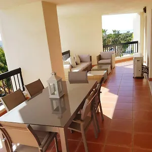 Lujoso Apartamento Con Espectacular Terraza Con Vistas Al Mar En Apartment Marbella